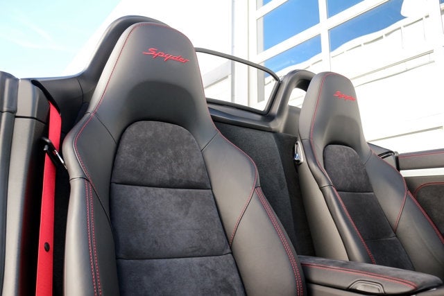 2016 Porsche Boxster Spyder