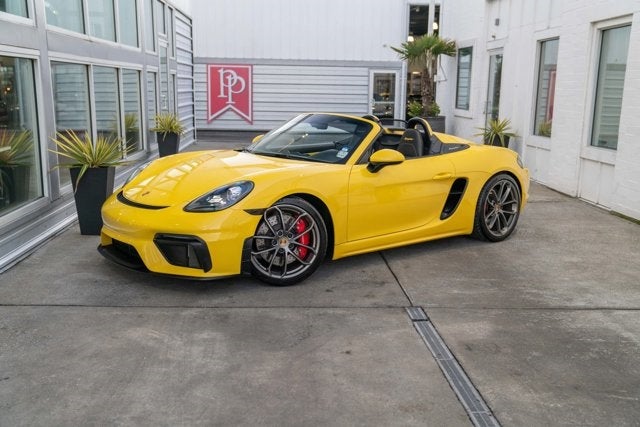 2022 Porsche 718 Spyder Roadster