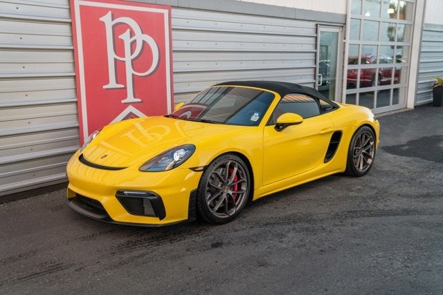 2022 Porsche 718 Spyder Roadster
