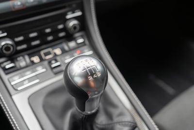 2022 Porsche 718 Spyder Roadster