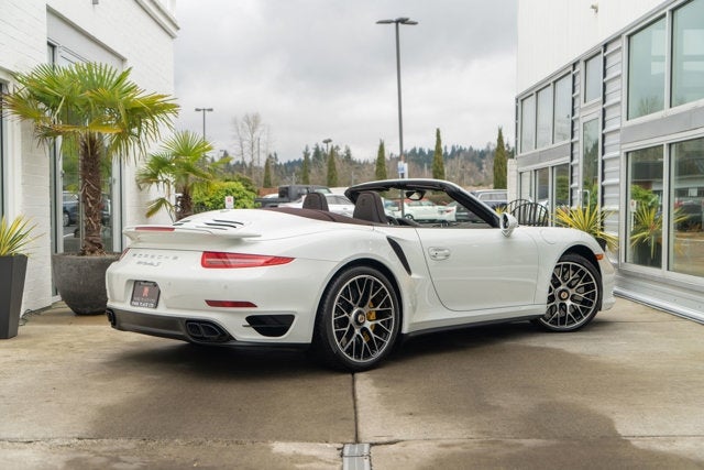 2015 Porsche 911 Turbo S