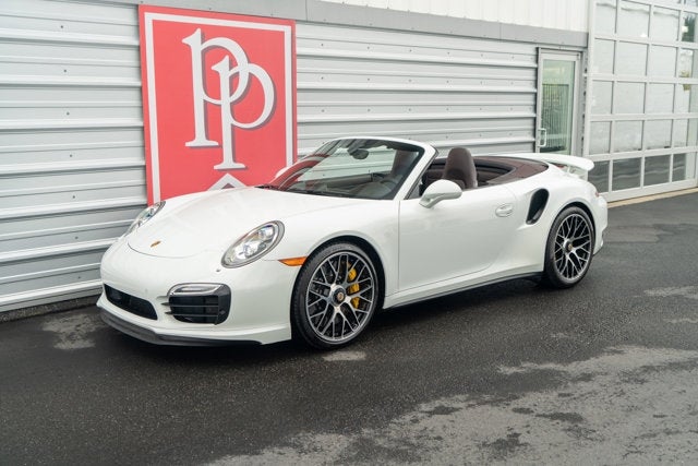 2015 Porsche 911 Turbo S