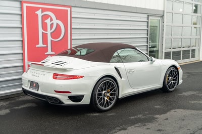 2015 Porsche 911 Turbo S