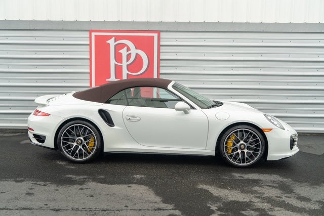2015 Porsche 911 Turbo S
