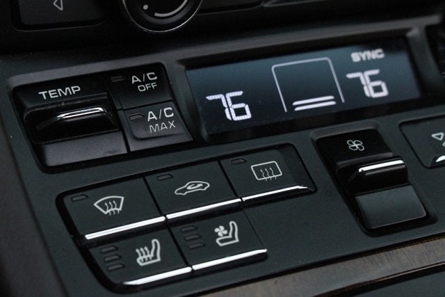 2014 Porsche 911 Turbo S Cabriolet