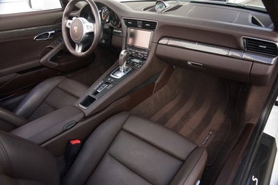 2015 Porsche 911 Turbo S Cabriolet