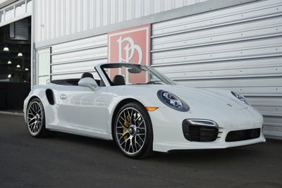 2015 Porsche 911 Turbo S Cabriolet