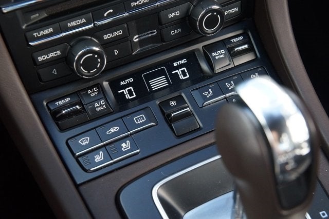 2015 Porsche 911 Turbo S Cabriolet