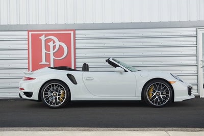 2015 Porsche 911 Turbo S Cabriolet
