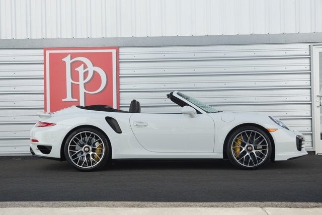 2015 Porsche 911 Turbo S Cabriolet