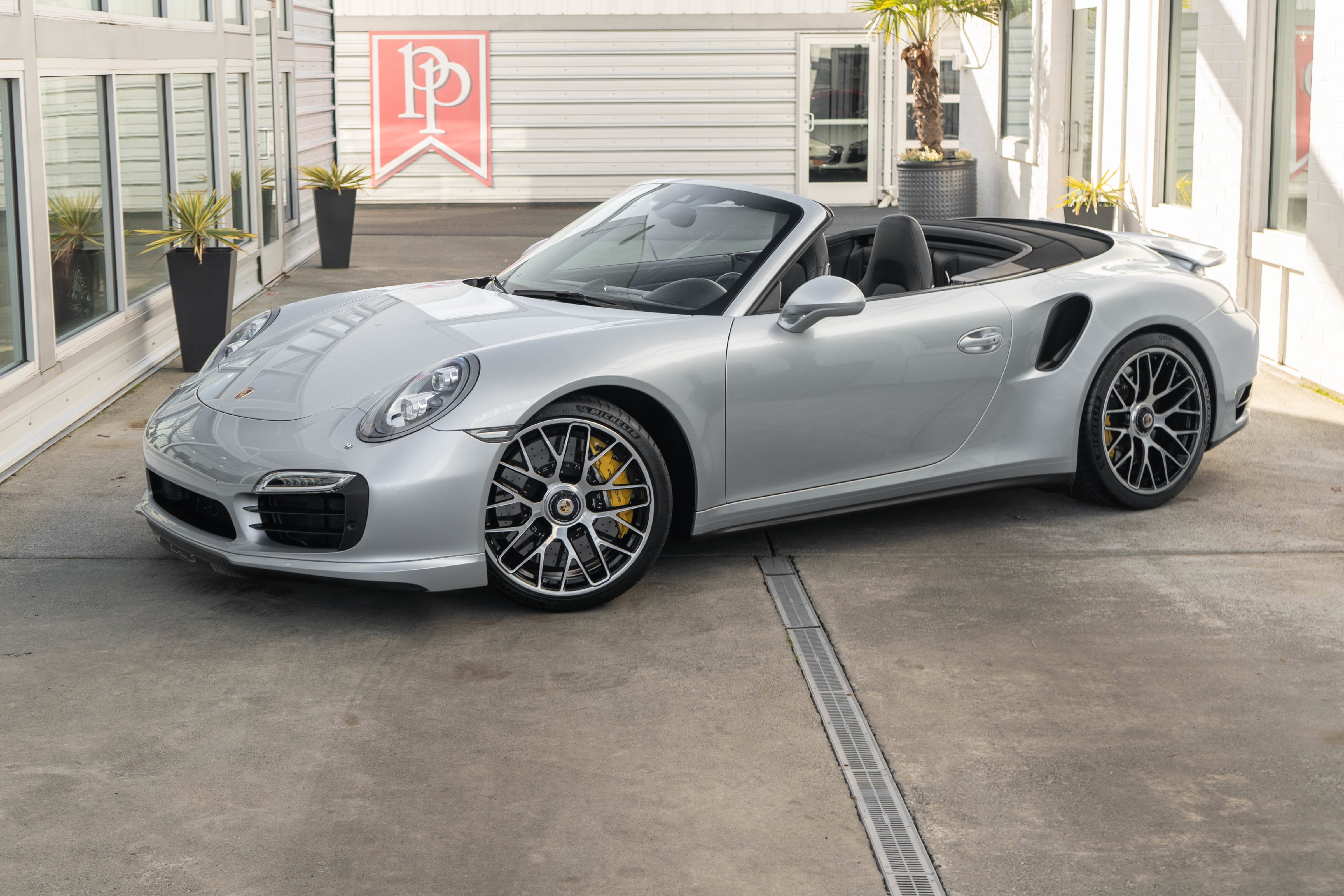2014 Porsche 911 Turbo S