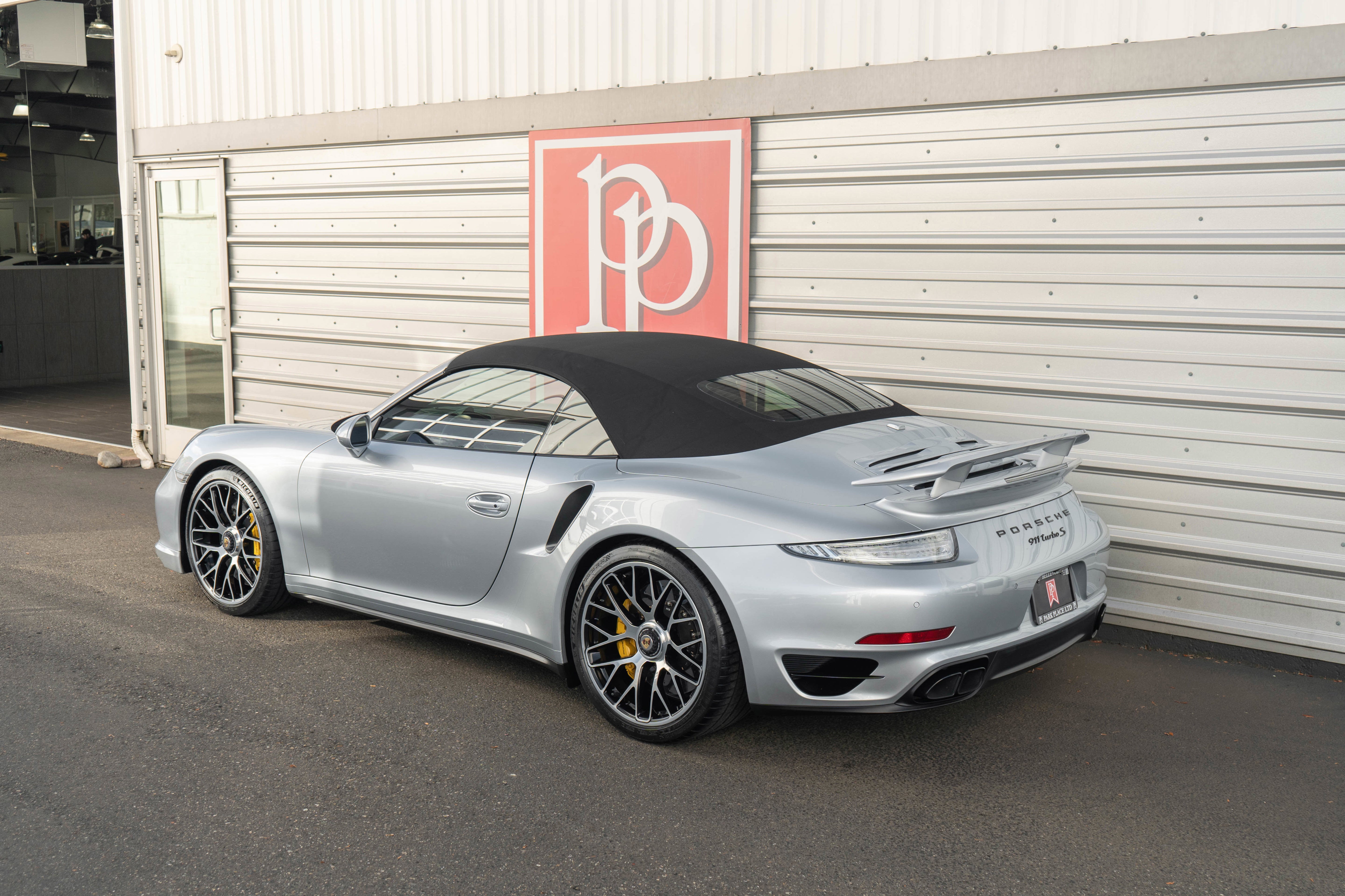 2014 Porsche 911 Turbo S