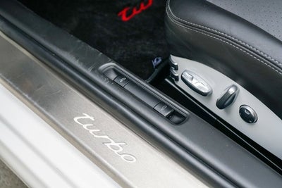 2012 Porsche 911 Turbo Cabriolet