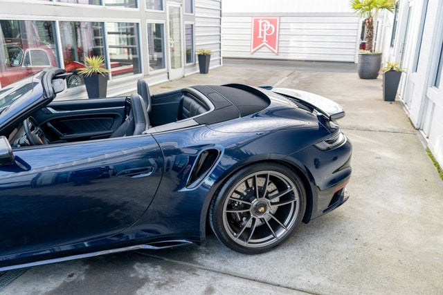 2022 Porsche 911 Turbo S