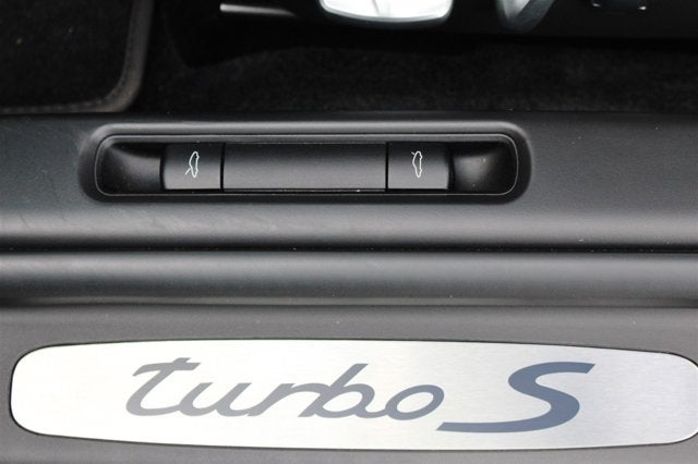 2011 Porsche 911 Turbo S Cabriolet