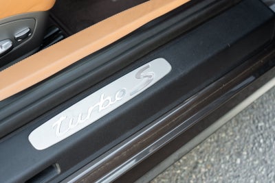 2015 Porsche 911 Turbo S