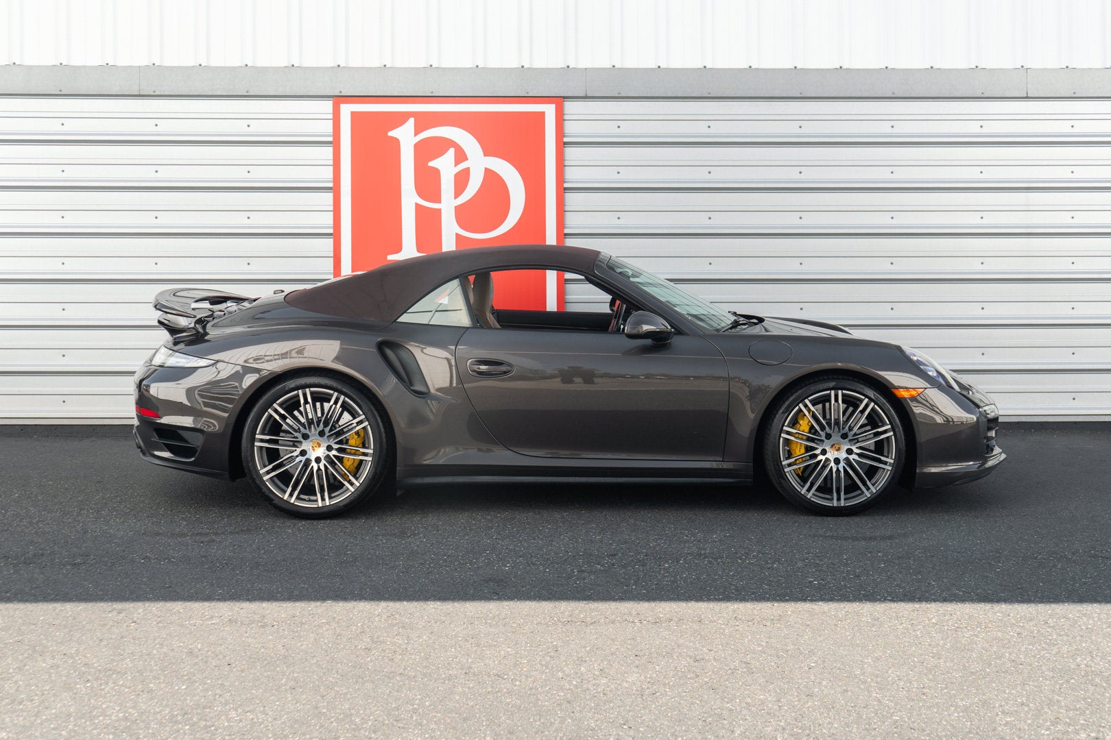 2015 Porsche 911 Turbo S