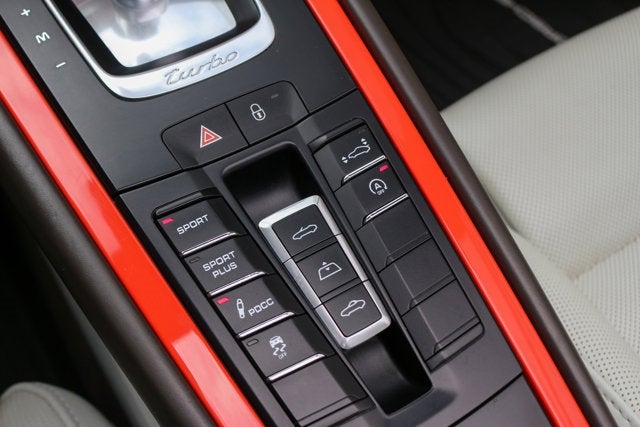 2016 Porsche 911 Turbo S Cabriolet