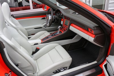 2016 Porsche 911 Turbo S Cabriolet