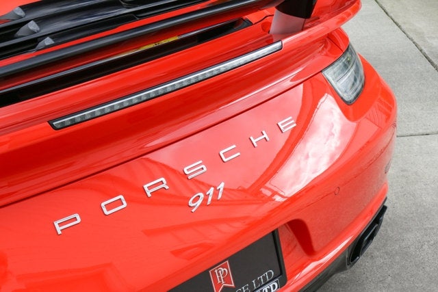 2016 Porsche 911 Turbo S Cabriolet