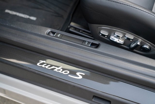 2019 Porsche 911 Turbo S