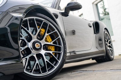 2015 Porsche 911 Turbo S