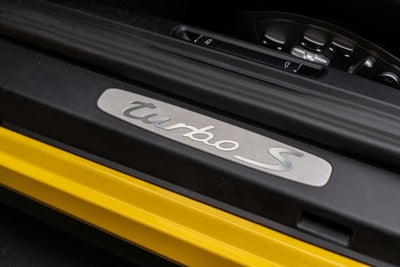 2017 Porsche 911 Turbo S Cabriolet