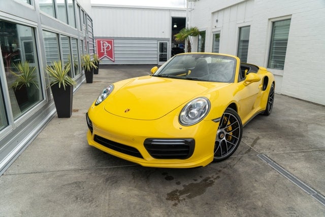 2017 Porsche 911 Turbo S Cabriolet