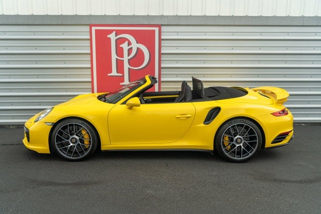 2017 Porsche 911 Turbo S Cabriolet