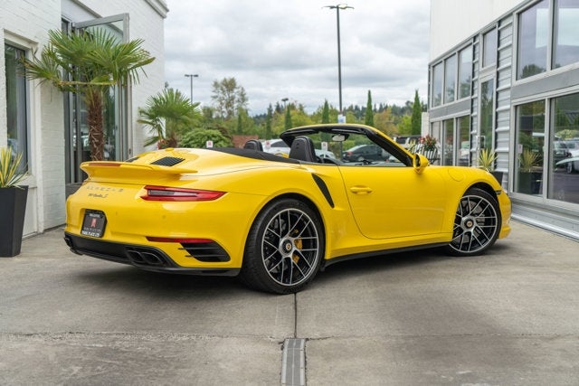 2017 Porsche 911 Turbo S Cabriolet