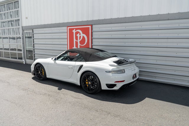 2015 Porsche 911 Turbo S