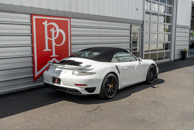2015 Porsche 911 Turbo S