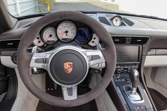 2016 Porsche 911 Turbo S