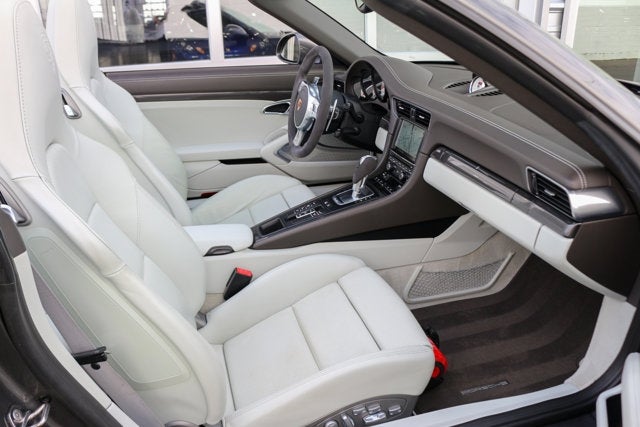 2016 Porsche 911 Turbo S