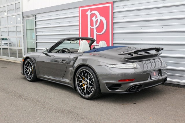 2016 Porsche 911 Turbo S