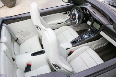 2016 Porsche 911 Turbo S