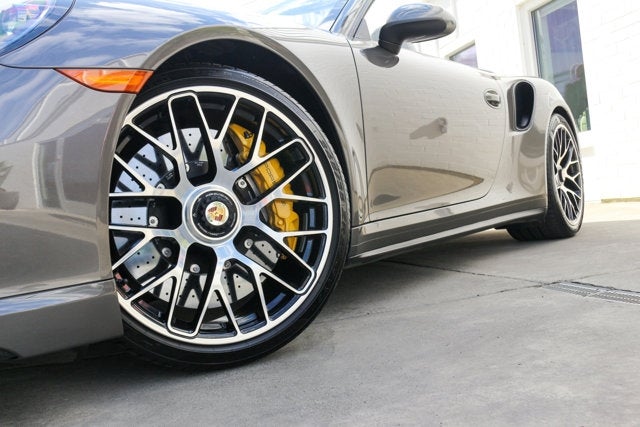 2016 Porsche 911 Turbo S