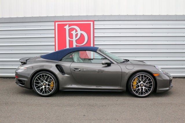 2016 Porsche 911 Turbo S