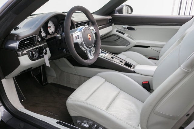 2016 Porsche 911 Turbo S