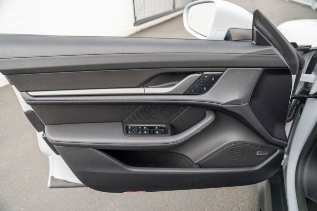 2023 Porsche Taycan GTS