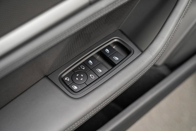 2023 Porsche Taycan GTS