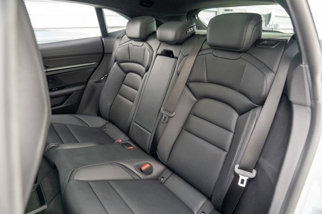 2023 Porsche Taycan GTS