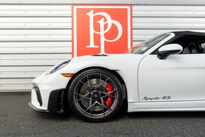 2025 Porsche 718 Spyder RS