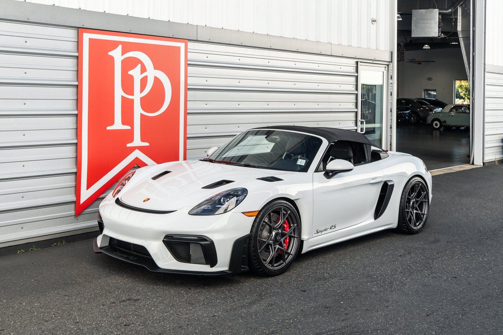 2025 Porsche 718 Spyder RS