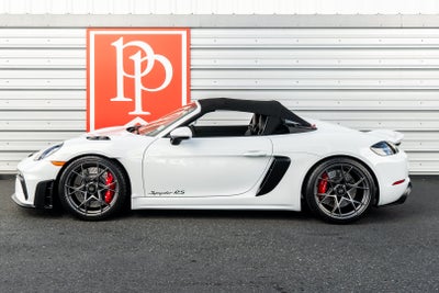 2025 Porsche 718 Spyder RS