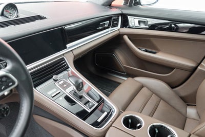 2018 Porsche Panamera Turbo Sport Turismo