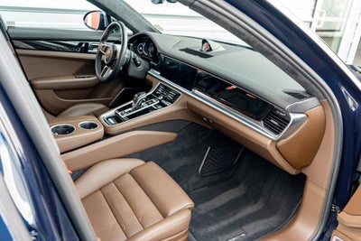2018 Porsche Panamera Turbo Sport Turismo