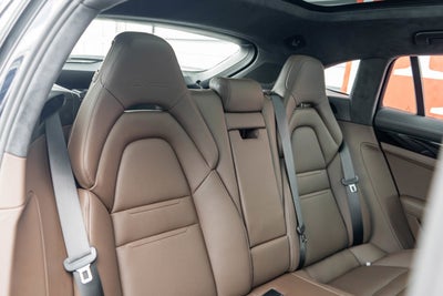 2018 Porsche Panamera Turbo Sport Turismo