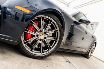 2018 Porsche Panamera Turbo Sport Turismo
