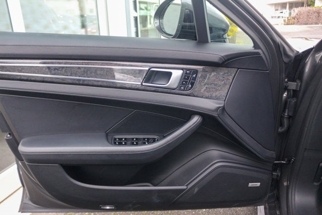 2018 Porsche Panamera Turbo